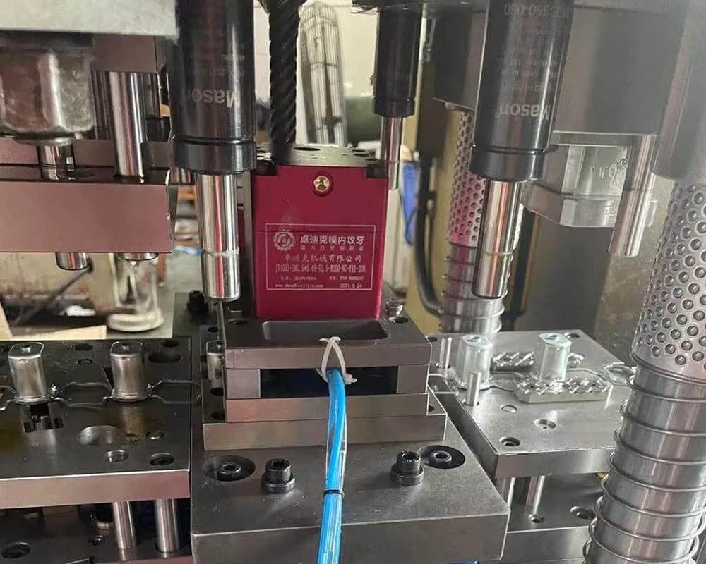 In-Die Tapping in Progressive Die Stamping