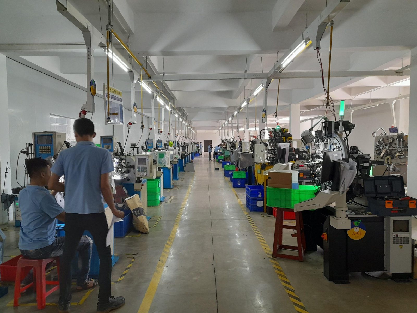 Khu vực máy dập tại nhà máy DTP, Bình Dương
