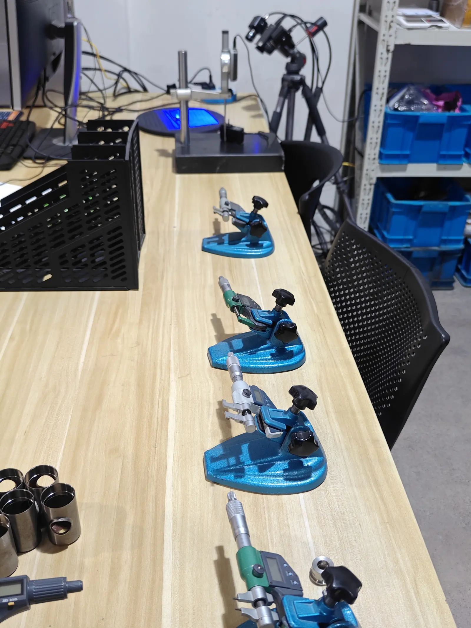 Digital micrometer measuring the wall thickness of a deep drawn part