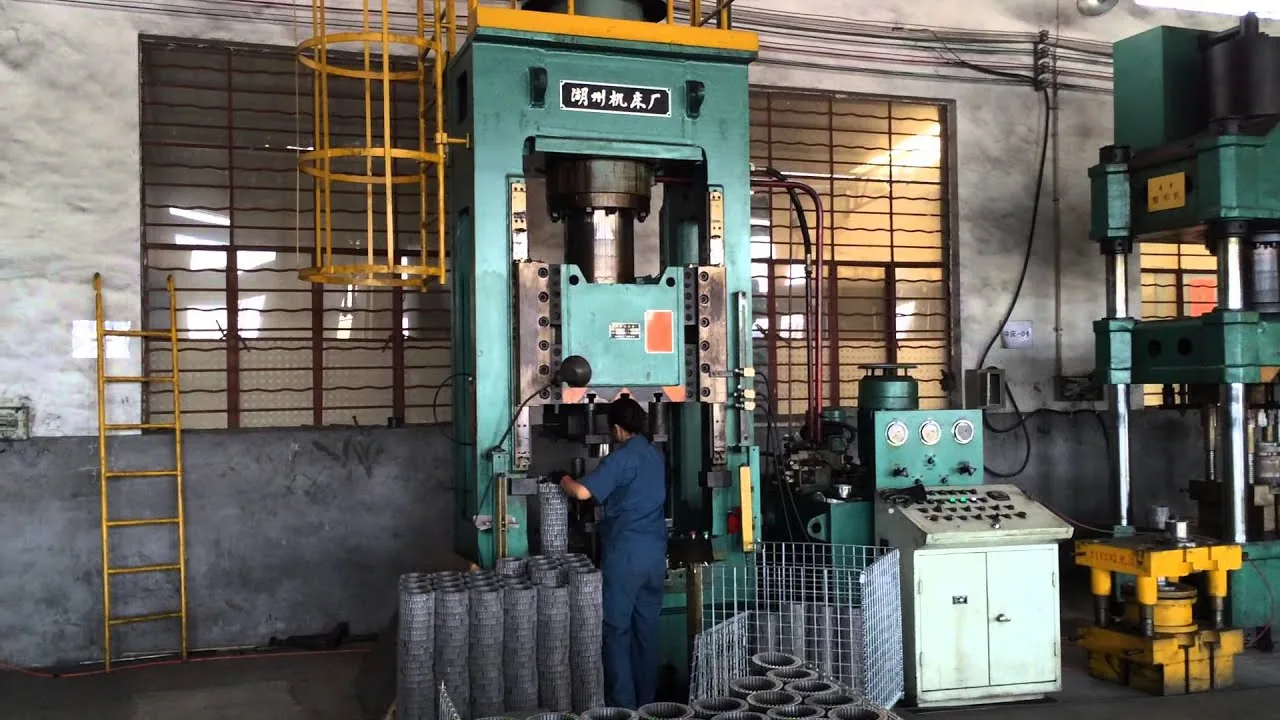 The hydraulic press shop at Balford's plant.